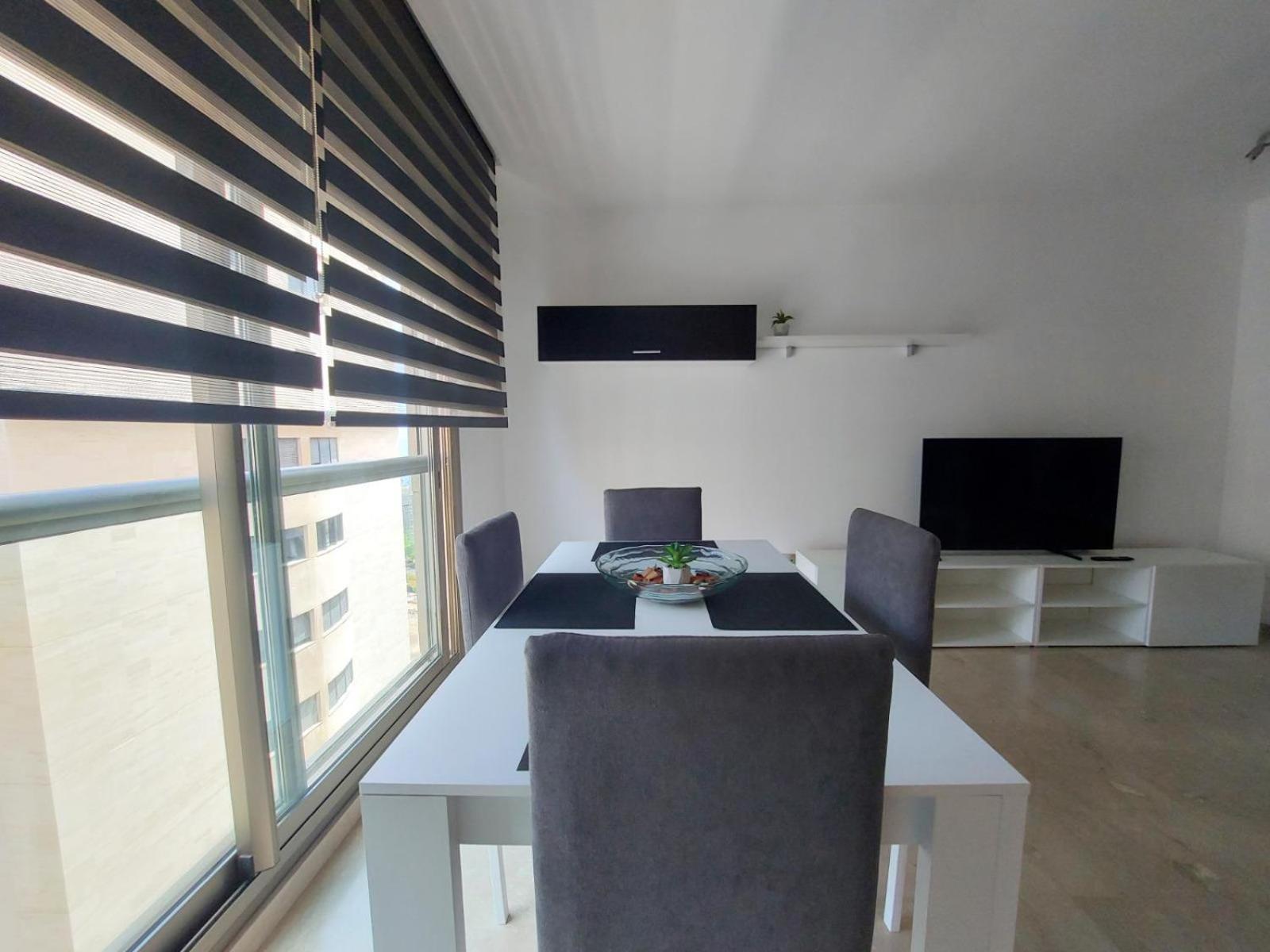 Ng Zenith - Apartment *
